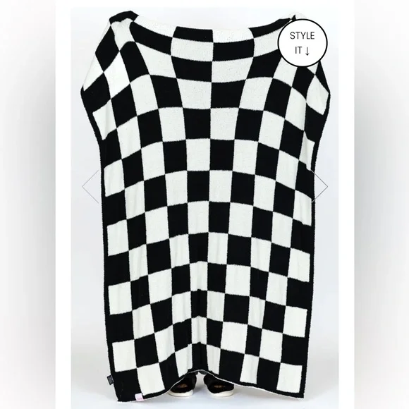 Pink Lily Black White Checkered Ultra Soft Throw Blanket NWT - Picture 6 of 9